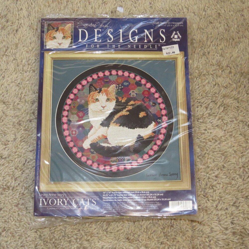 Counted Cross Stitch Ivory Cats Series 5606